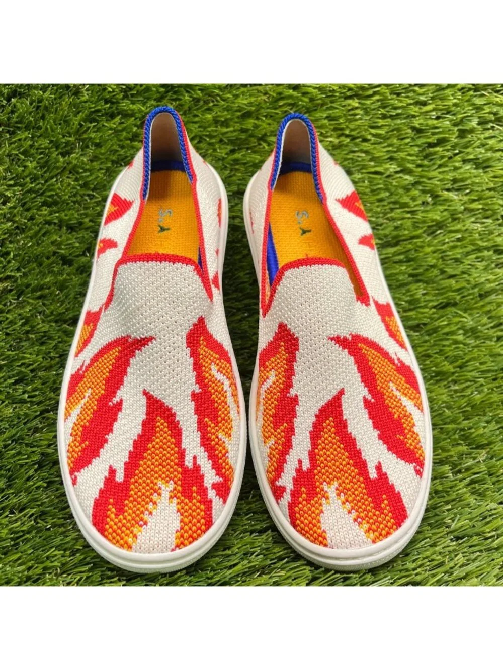 Rothy's The Kids Flame Fire Boys Size 13C White Red Casual Slip On Flats Shoes